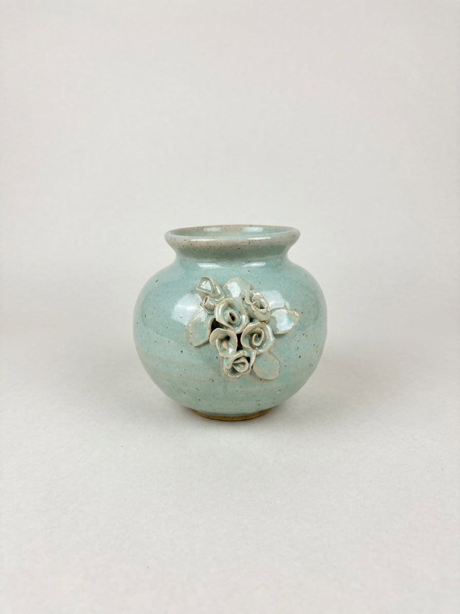 Rose Vase - Sage