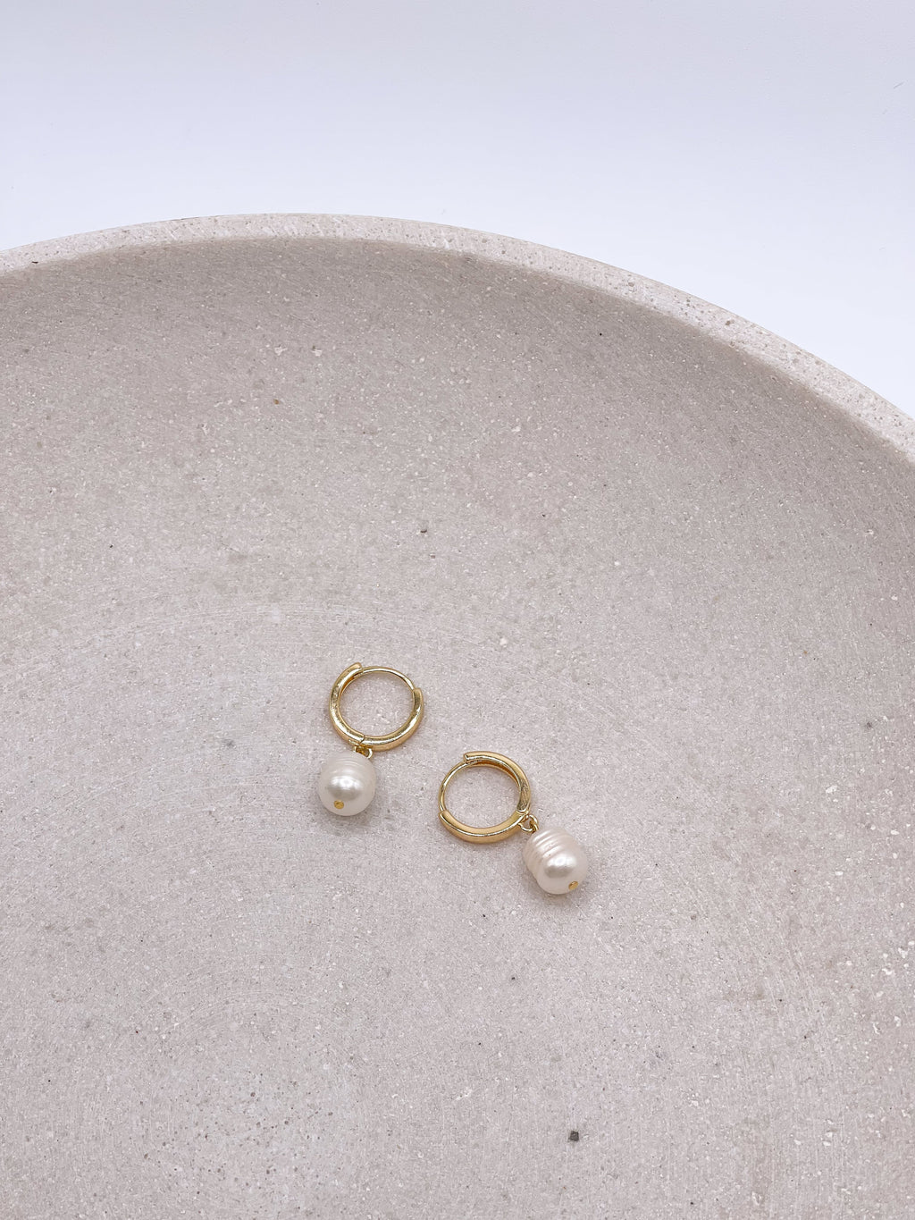 Bre Hoop - Pearl Gold Hoop Earrings