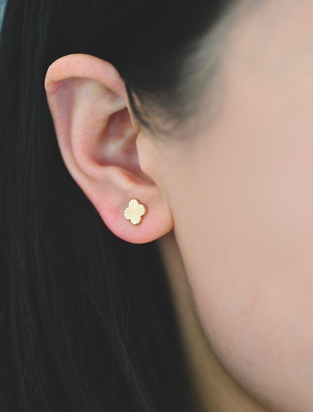 Chloe Stud - Gold Earrings